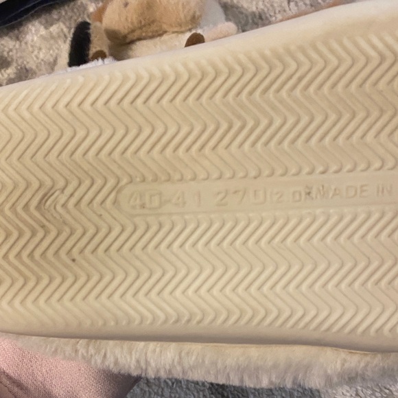 Cow Print Plush Slippers - Picture 6 of 6